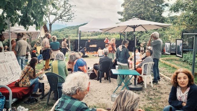 Une journée dans le jardin de la charmeuse lors du second évènement Concert avec Vues